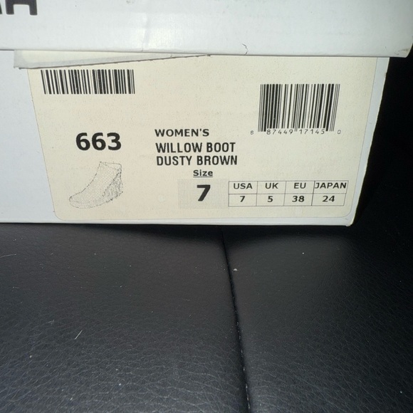 EUC Minnetonka Booties - Picture 7 of 7